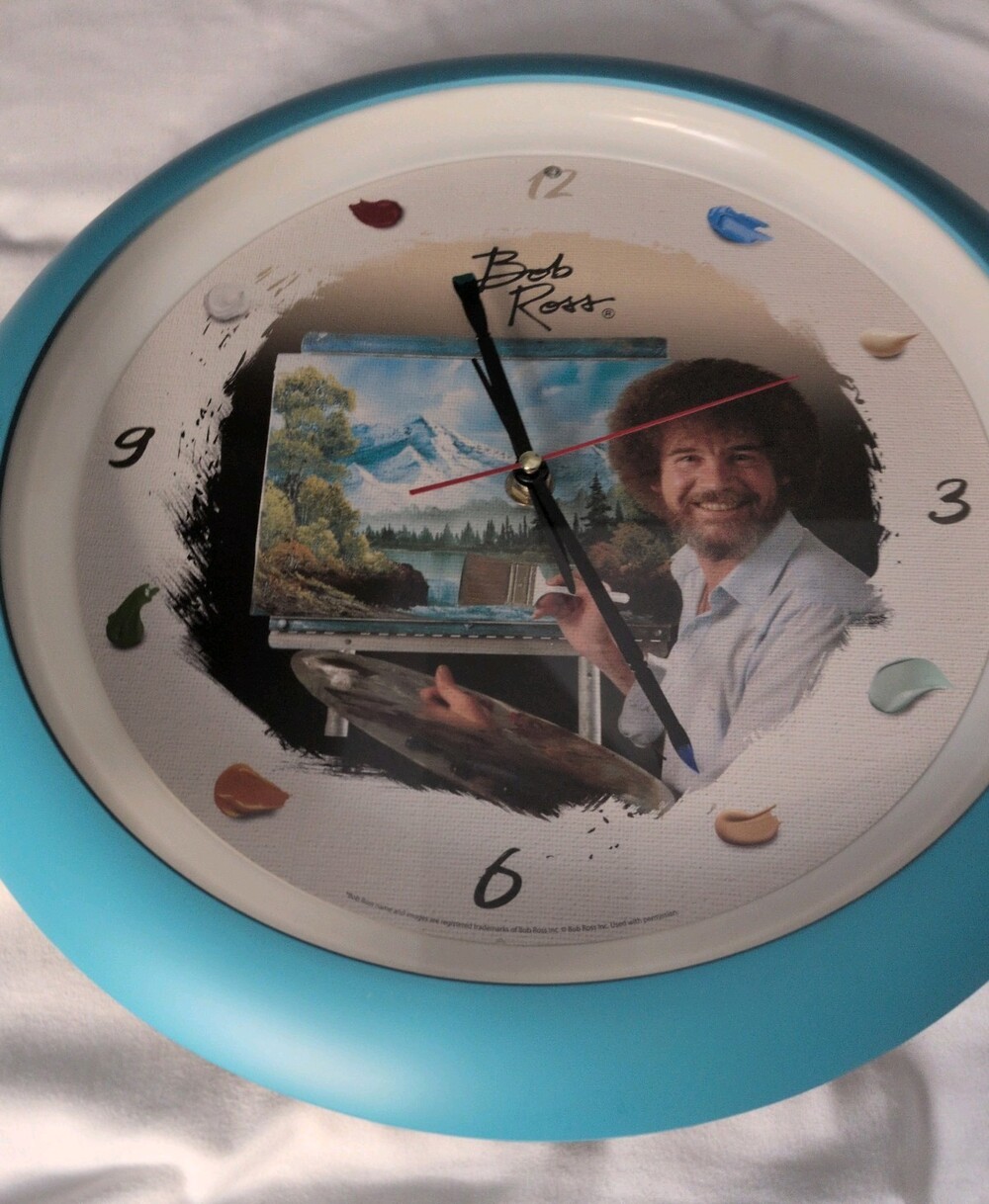 BOB ROSS Talking Wall Clock Cracker Barrel Artist Quirky Gift Battery